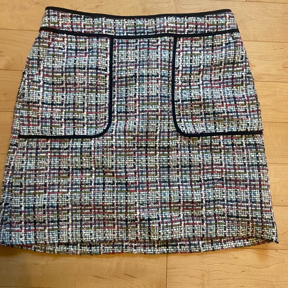 LOFT Black and White Mini Pencil Skirt